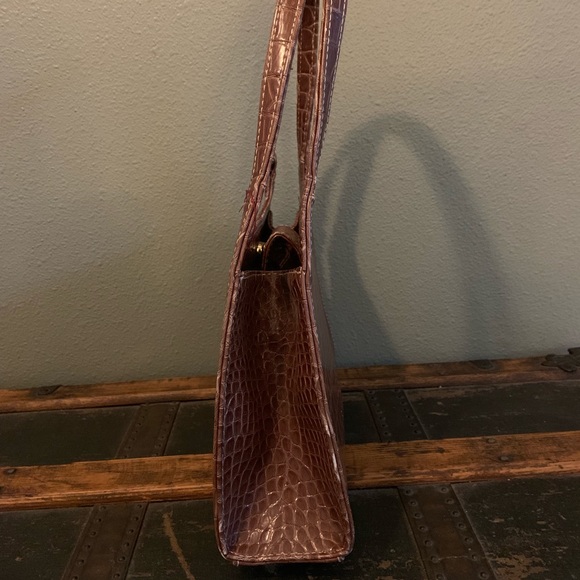 Gorgeous Vintage Alligator Embossed Liz Claiborne - Picture 4 of 7